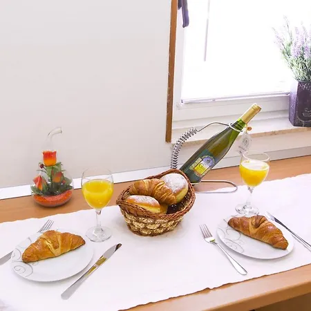 Teta Palmina Gasthuis 4*