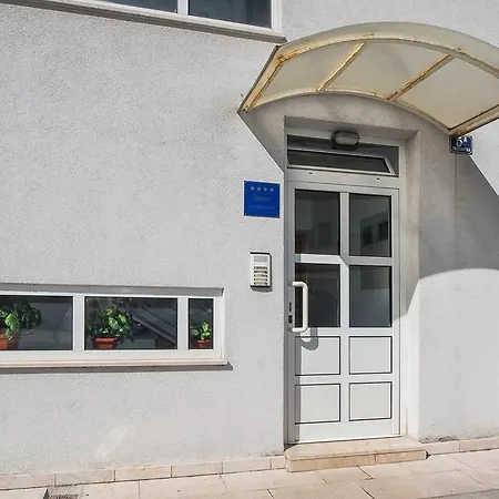 Gasthuis Teta Palmina Split
